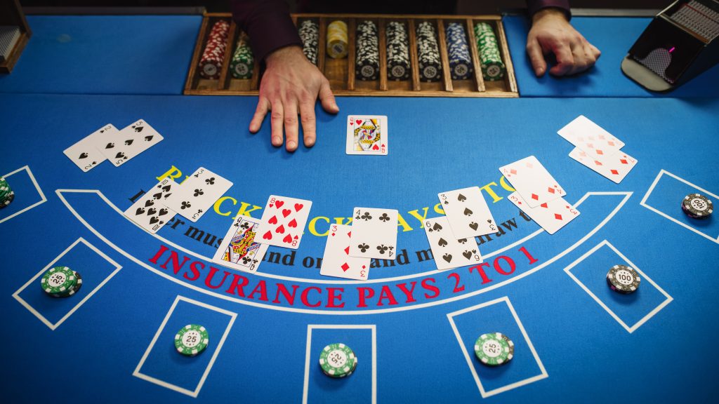 Tổng quan về các lệnh cơ bản trong Blackjack Sunwin